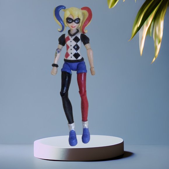 2015 DC HARLEY QUINN SUPER HERO 6" - Picture 2 of 6